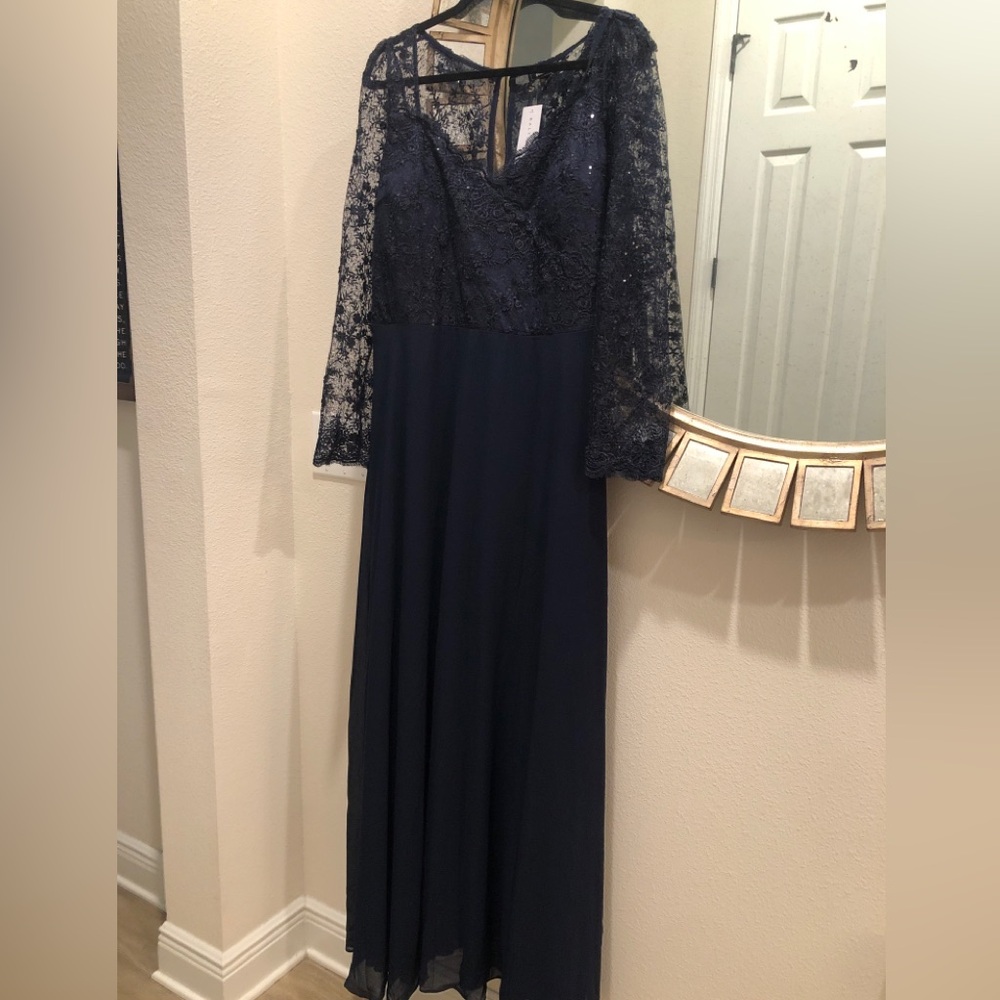 Baltic Born Soieblu Navy Lace Dress XL
NWT